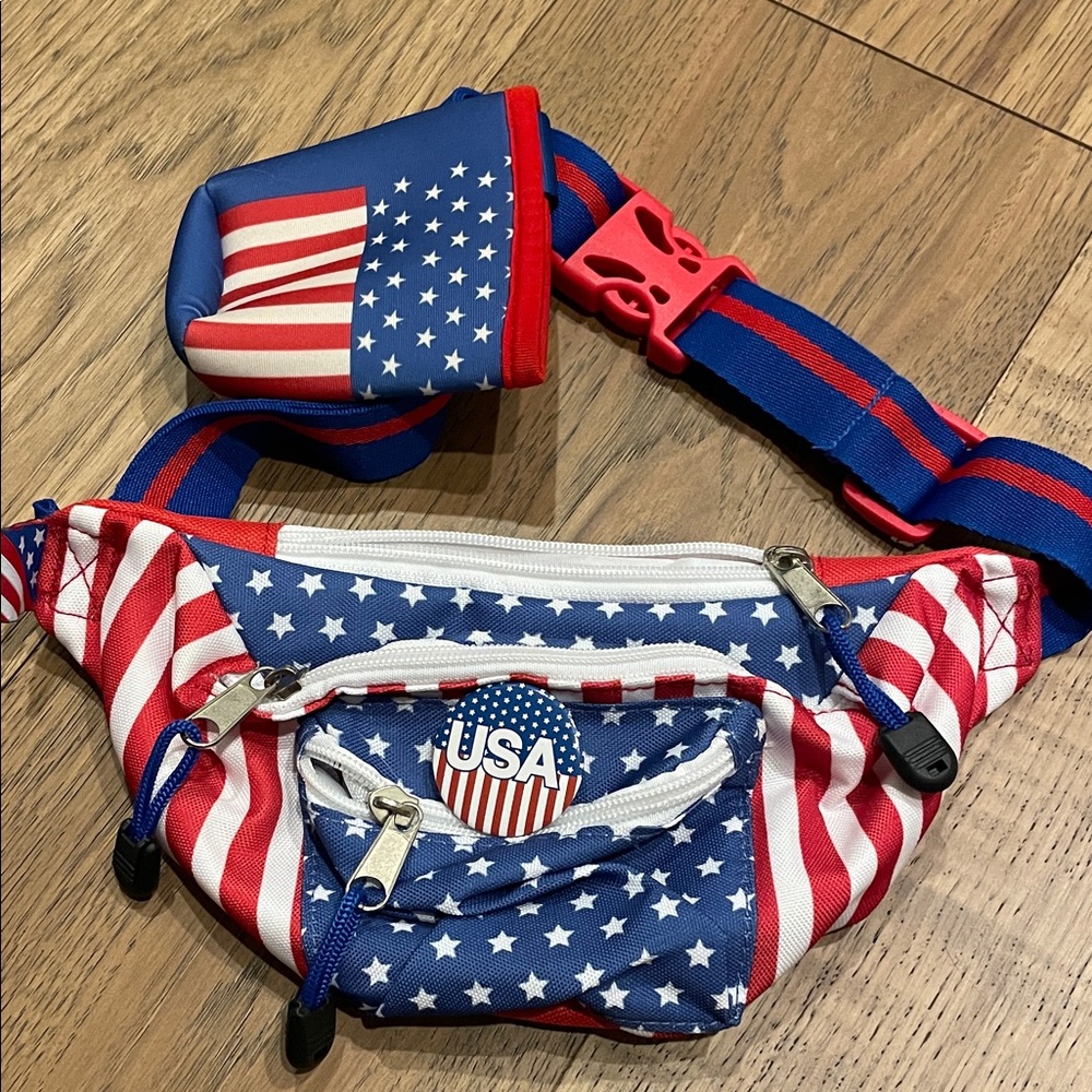 USA Flag Fanny Pack - Red, White, and Blue